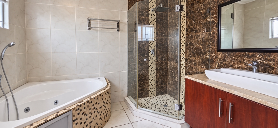 5 Bedroom Property for Sale in Wonderboom Gauteng