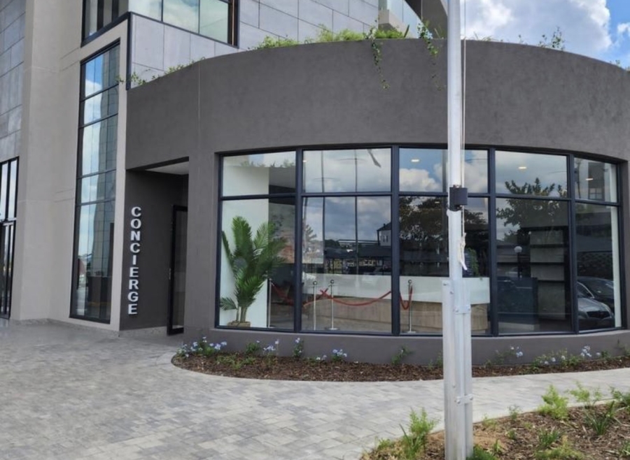 To Let 1 Bedroom Property for Rent in Waterfall Gauteng