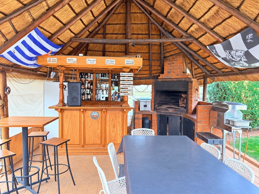 To Let 3 Bedroom Property for Rent in Glen Marais Gauteng