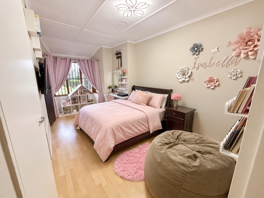 To Let 3 Bedroom Property for Rent in Glen Marais Gauteng
