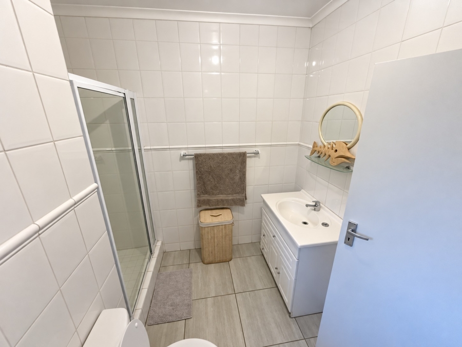 To Let 3 Bedroom Property for Rent in Glen Marais Gauteng