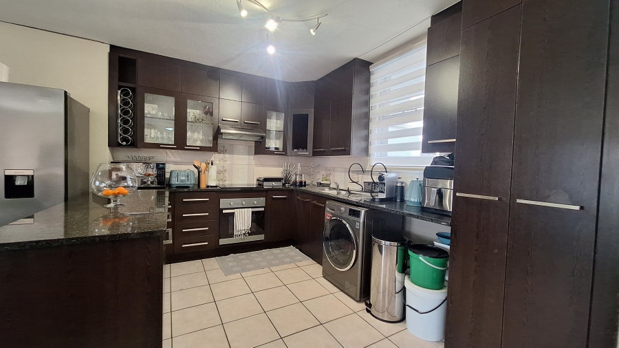 2 Bedroom Property for Sale in Northgate Gauteng
