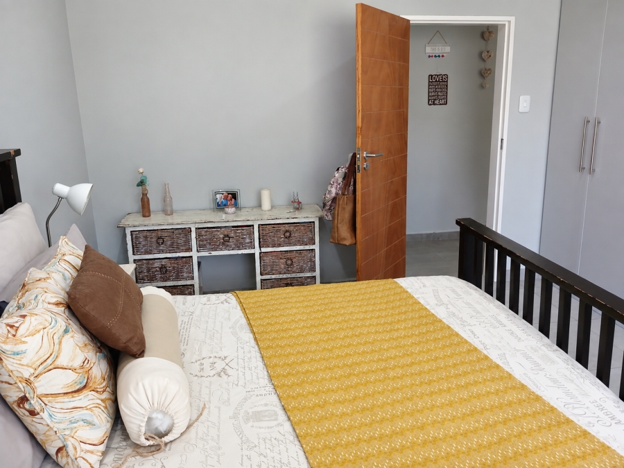 5 Bedroom Property for Sale in Three Rivers Gauteng