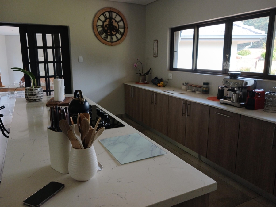 5 Bedroom Property for Sale in Three Rivers Gauteng