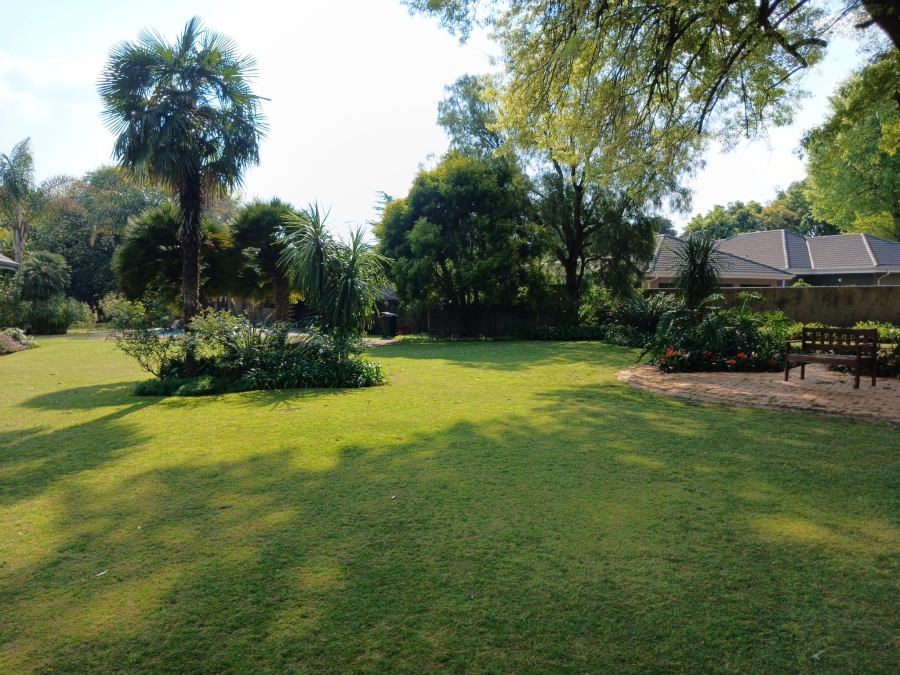 5 Bedroom Property for Sale in Three Rivers Gauteng