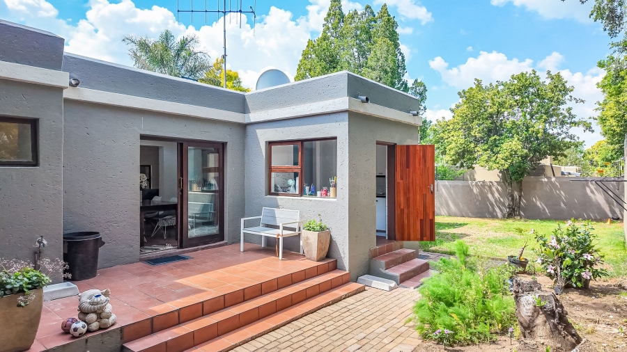 3 Bedroom Property for Sale in Magaliessig Gauteng