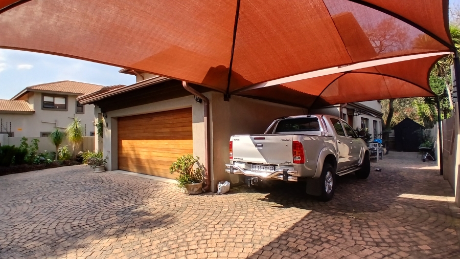 3 Bedroom Property for Sale in Lambton Gauteng