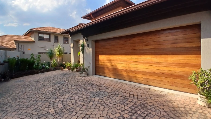 3 Bedroom Property for Sale in Lambton Gauteng