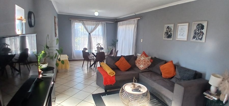 3 Bedroom Property for Sale in Alveda Park Gauteng