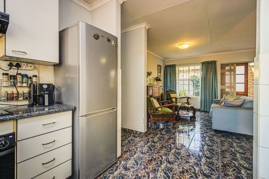 3 Bedroom Property for Sale in Glen Marais Gauteng