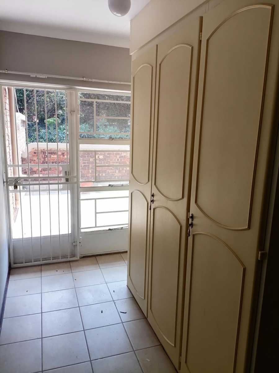 2 Bedroom Property for Sale in La Montagne Gauteng