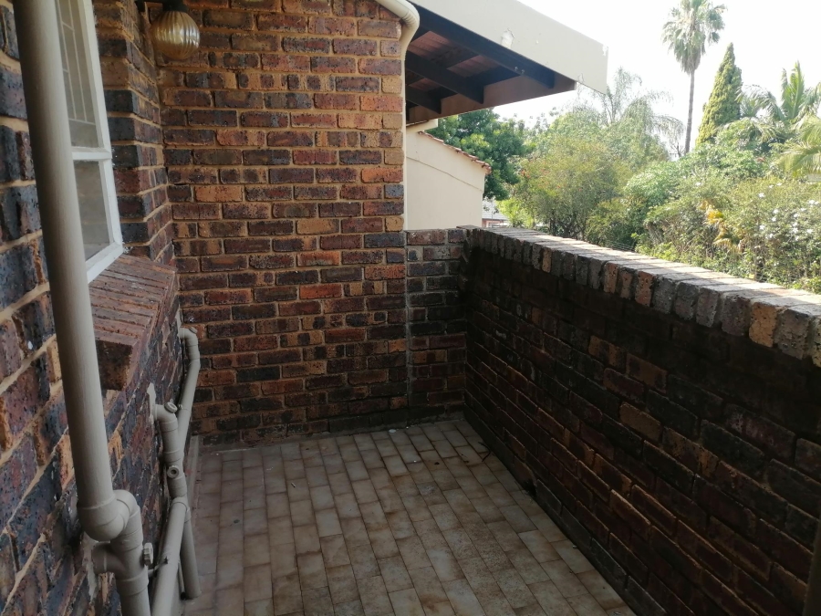 2 Bedroom Property for Sale in La Montagne Gauteng