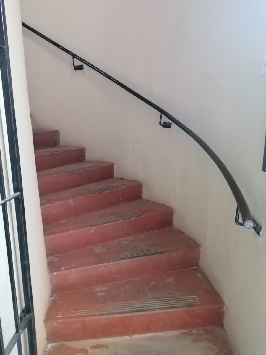 2 Bedroom Property for Sale in La Montagne Gauteng
