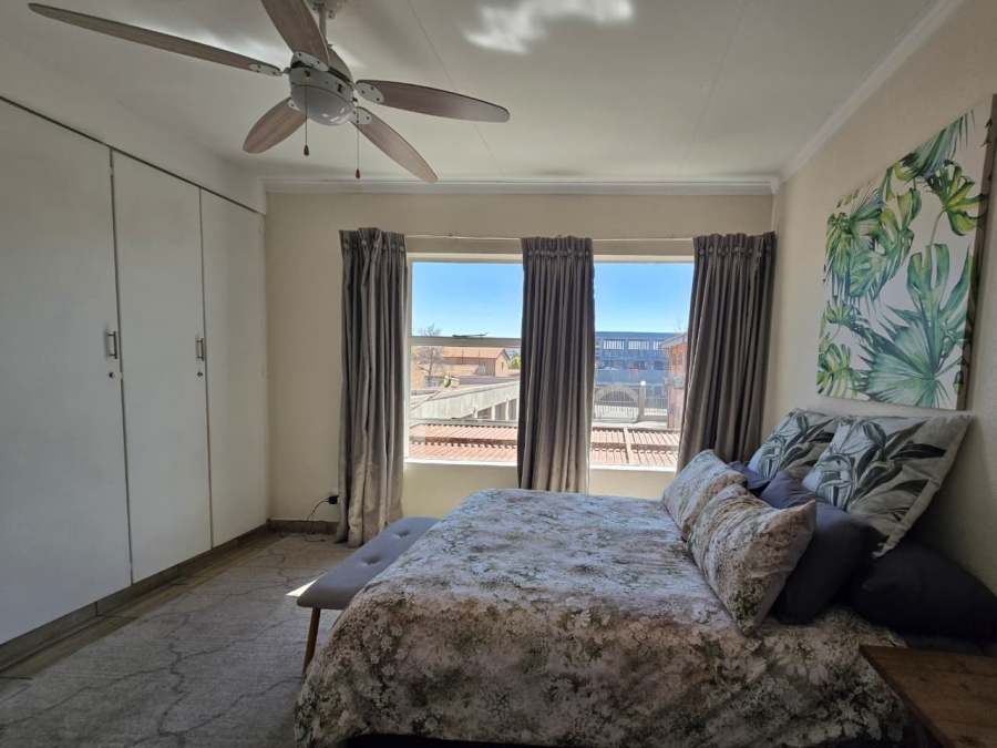 3 Bedroom Property for Sale in New Redruth Gauteng