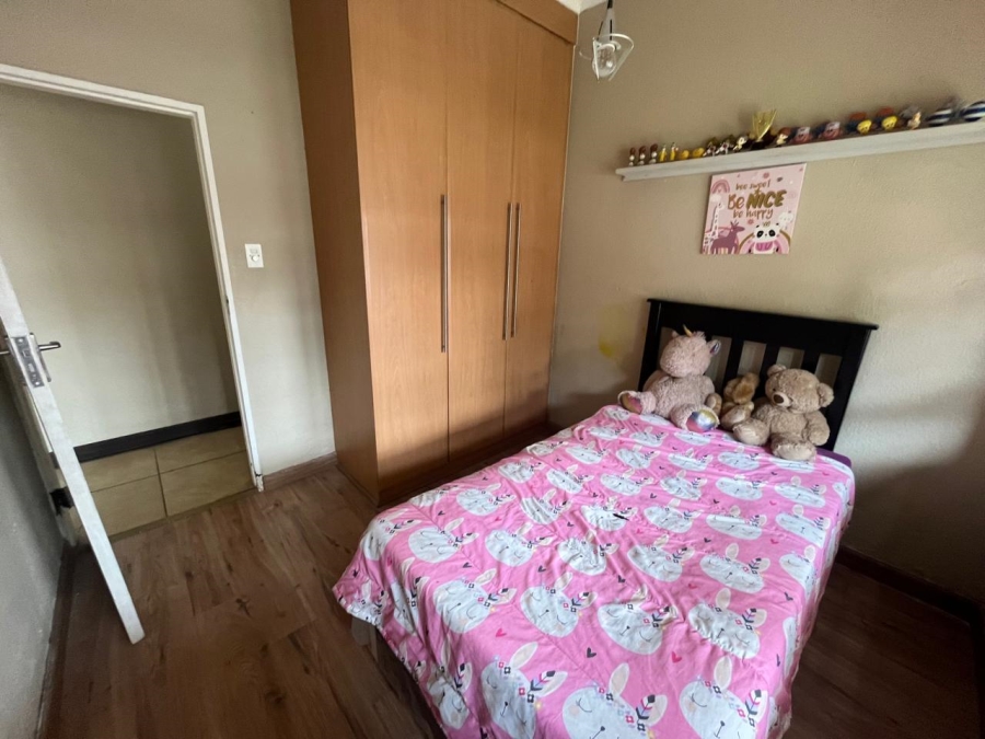 4 Bedroom Property for Sale in Brackendowns Gauteng