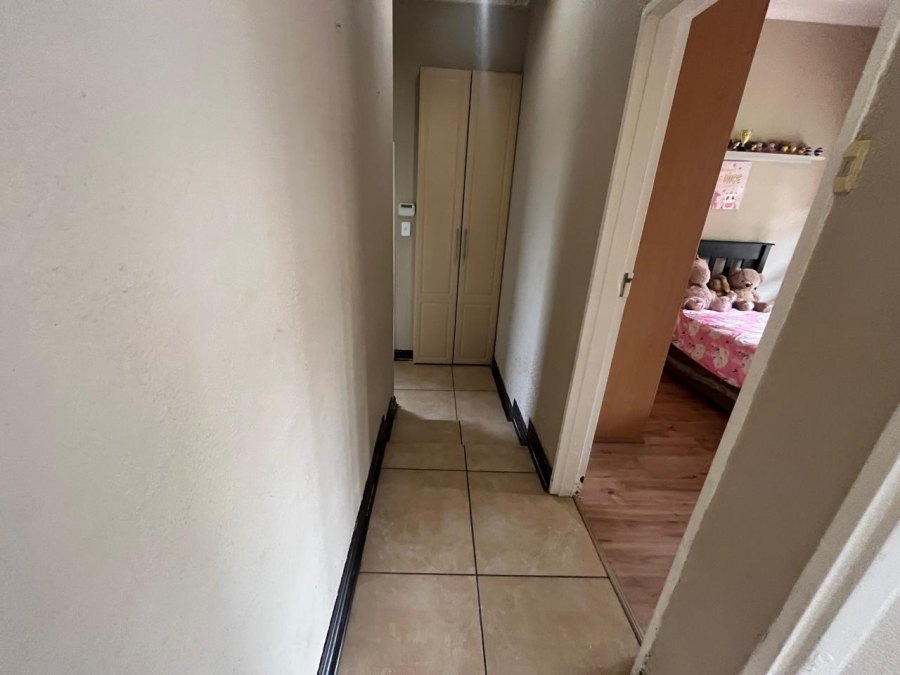 4 Bedroom Property for Sale in Brackendowns Gauteng