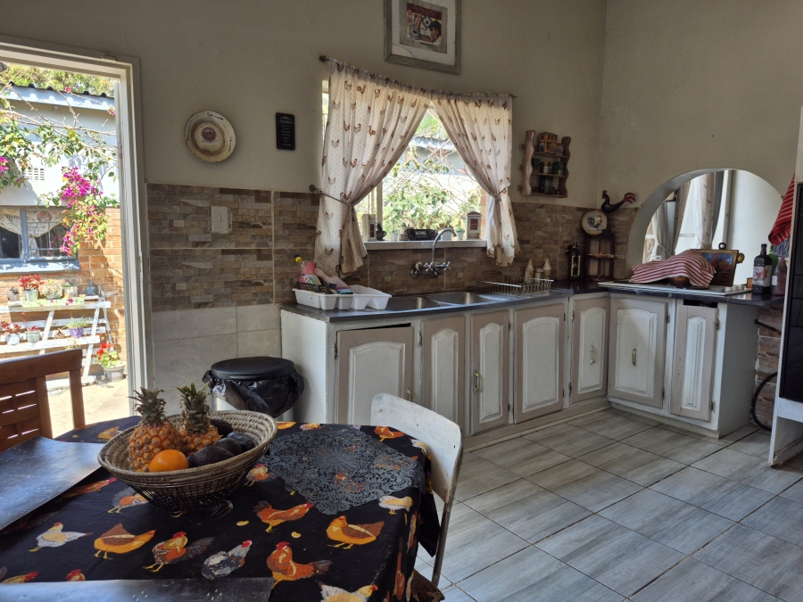 4 Bedroom Property for Sale in Selcourt Gauteng