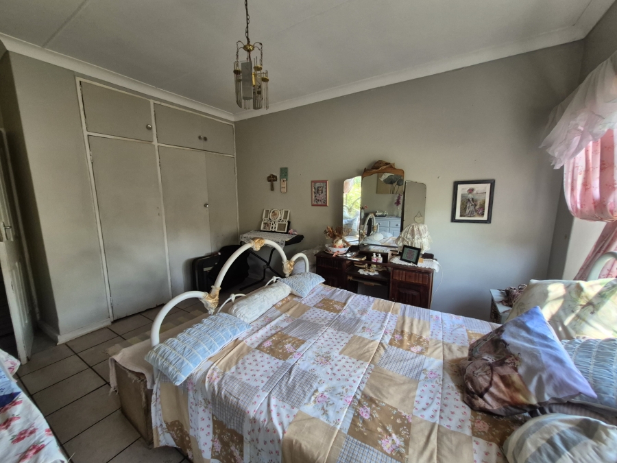 4 Bedroom Property for Sale in Selcourt Gauteng