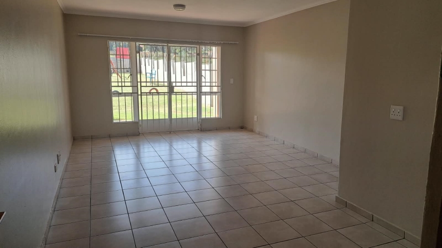 3 Bedroom Property for Sale in Roodekrans Gauteng