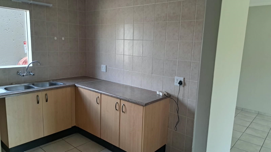 3 Bedroom Property for Sale in Roodekrans Gauteng
