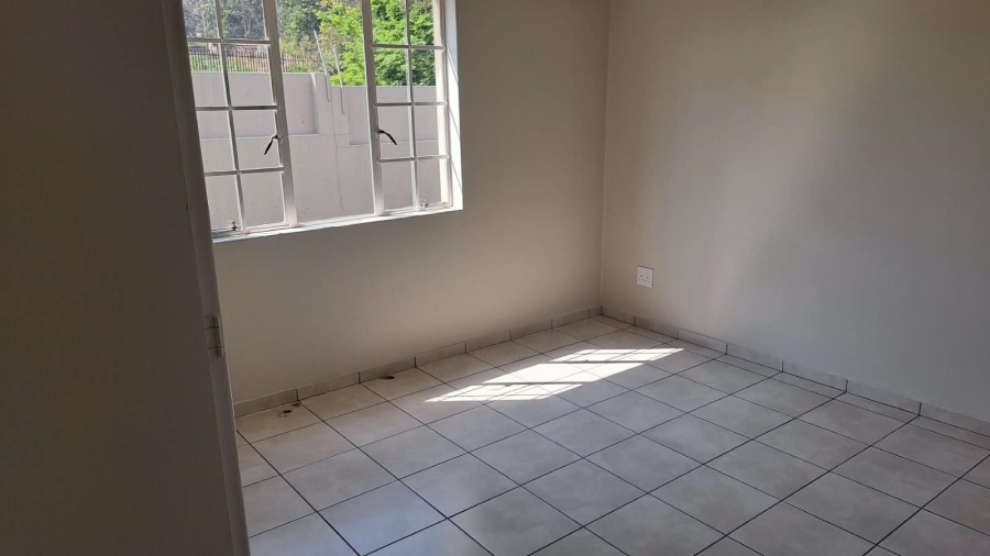 3 Bedroom Property for Sale in Roodekrans Gauteng