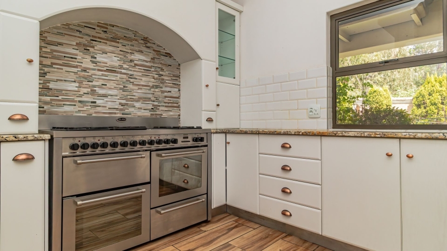 4 Bedroom Property for Sale in Norton Home Estate AH Gauteng