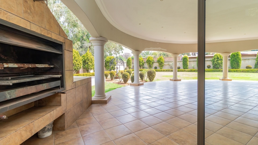 4 Bedroom Property for Sale in Norton Home Estate AH Gauteng