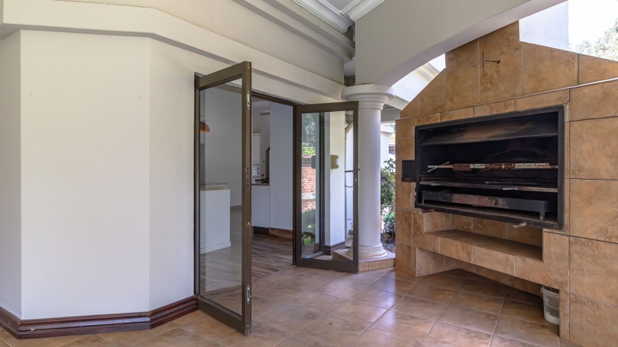 4 Bedroom Property for Sale in Norton Home Estate AH Gauteng