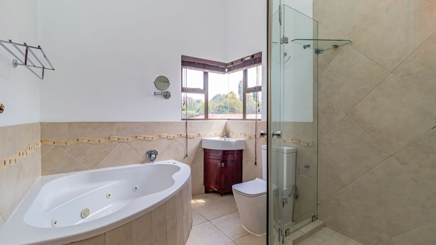 4 Bedroom Property for Sale in Norton Home Estate AH Gauteng