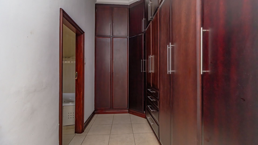 4 Bedroom Property for Sale in Norton Home Estate AH Gauteng