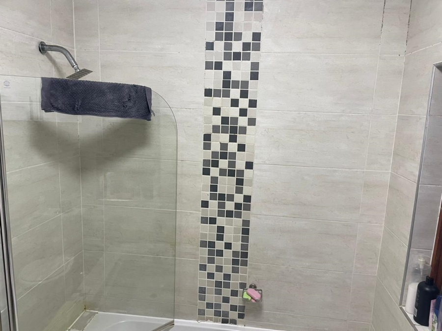 To Let 2 Bedroom Property for Rent in Carlswald Gauteng