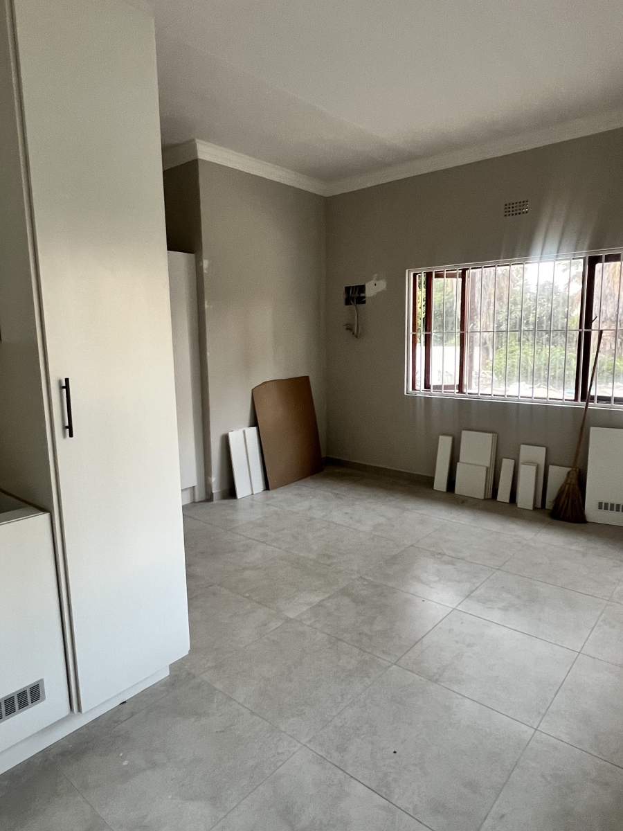 To Let 1 Bedroom Property for Rent in Kew Gauteng