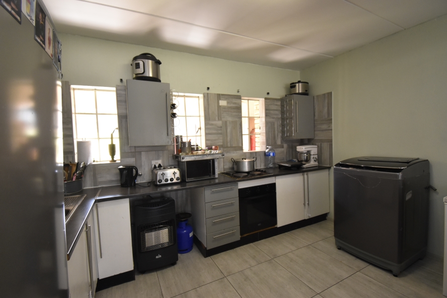 2 Bedroom Property for Sale in Laser Park Gauteng