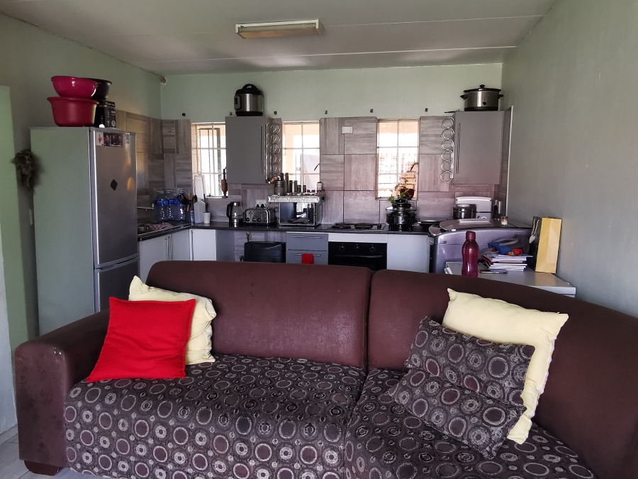2 Bedroom Property for Sale in Laser Park Gauteng