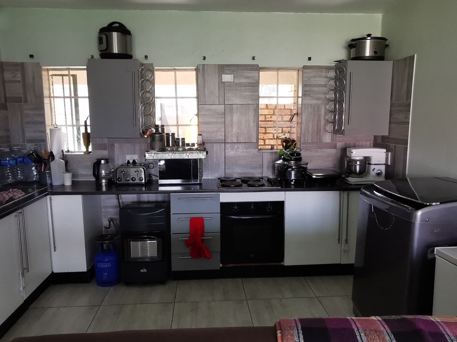 2 Bedroom Property for Sale in Laser Park Gauteng