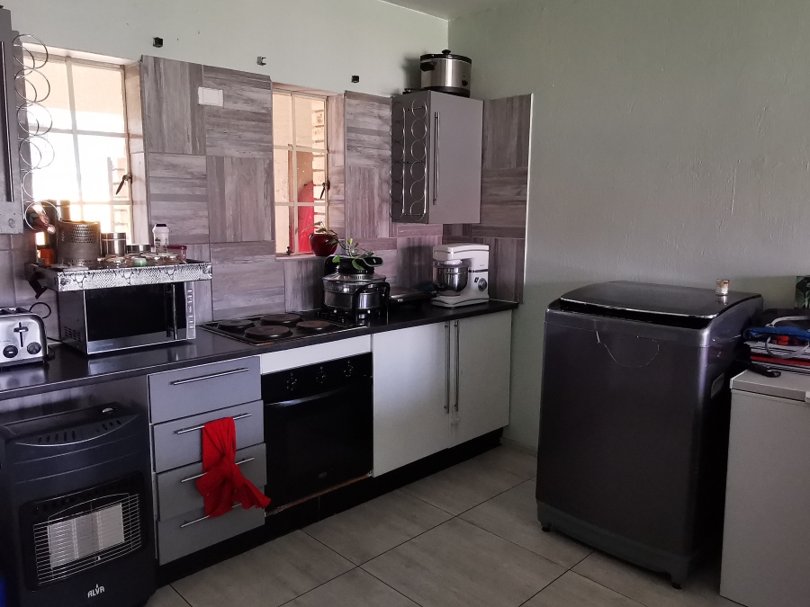 2 Bedroom Property for Sale in Laser Park Gauteng