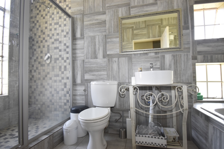 2 Bedroom Property for Sale in Laser Park Gauteng