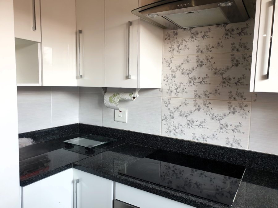 To Let 2 Bedroom Property for Rent in Equestria Gauteng