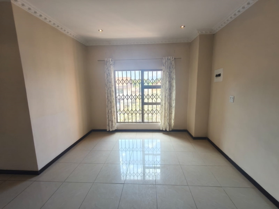 To Let 3 Bedroom Property for Rent in Laudium Gauteng