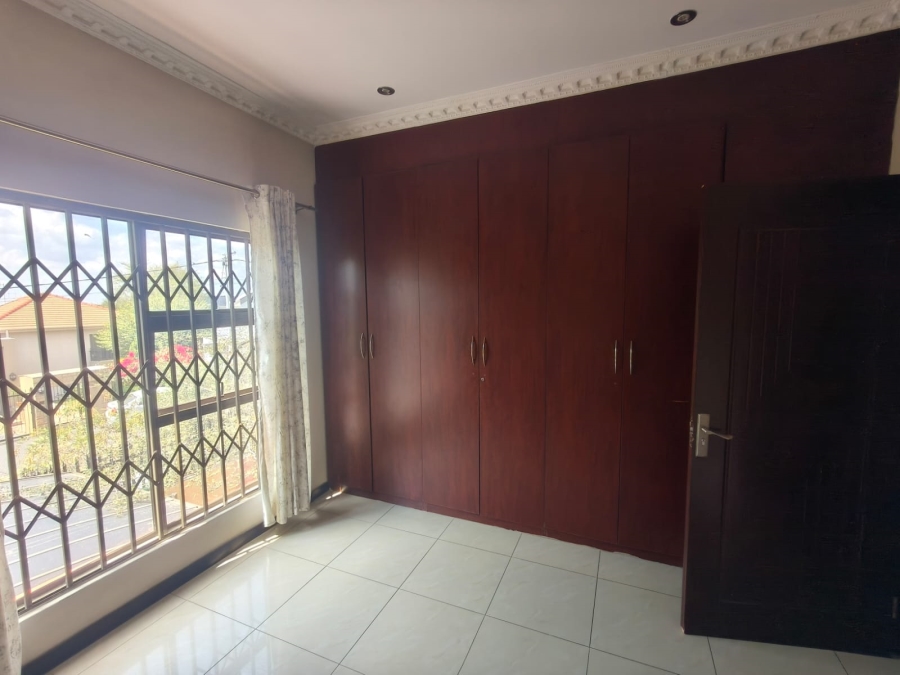 To Let 3 Bedroom Property for Rent in Laudium Gauteng