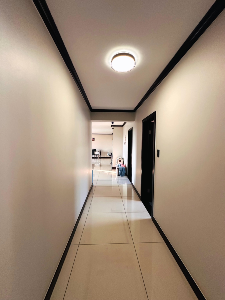 3 Bedroom Property for Sale in Carlswald Gauteng
