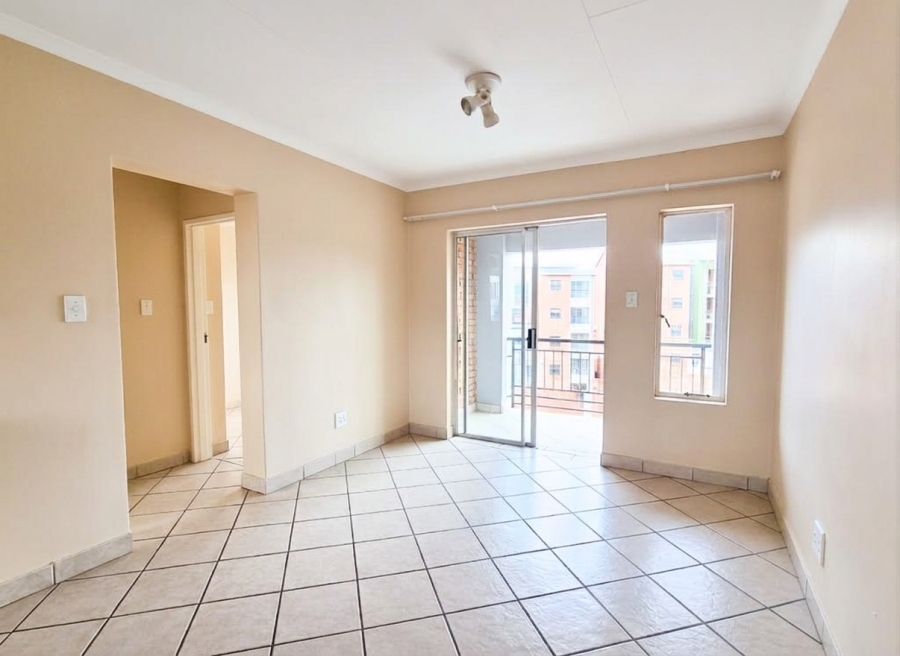 2 Bedroom Property for Sale in Vorna Valley Gauteng