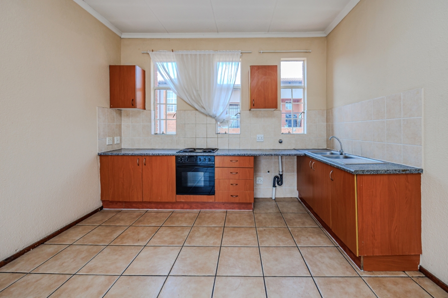 2 Bedroom Property for Sale in Laser Park Gauteng