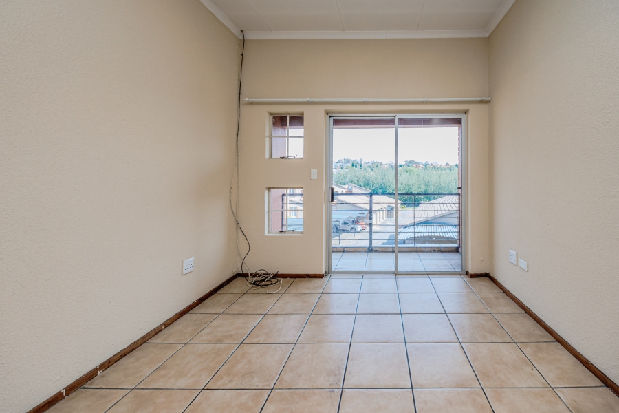 2 Bedroom Property for Sale in Laser Park Gauteng
