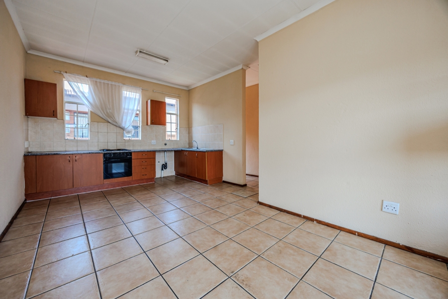 2 Bedroom Property for Sale in Laser Park Gauteng