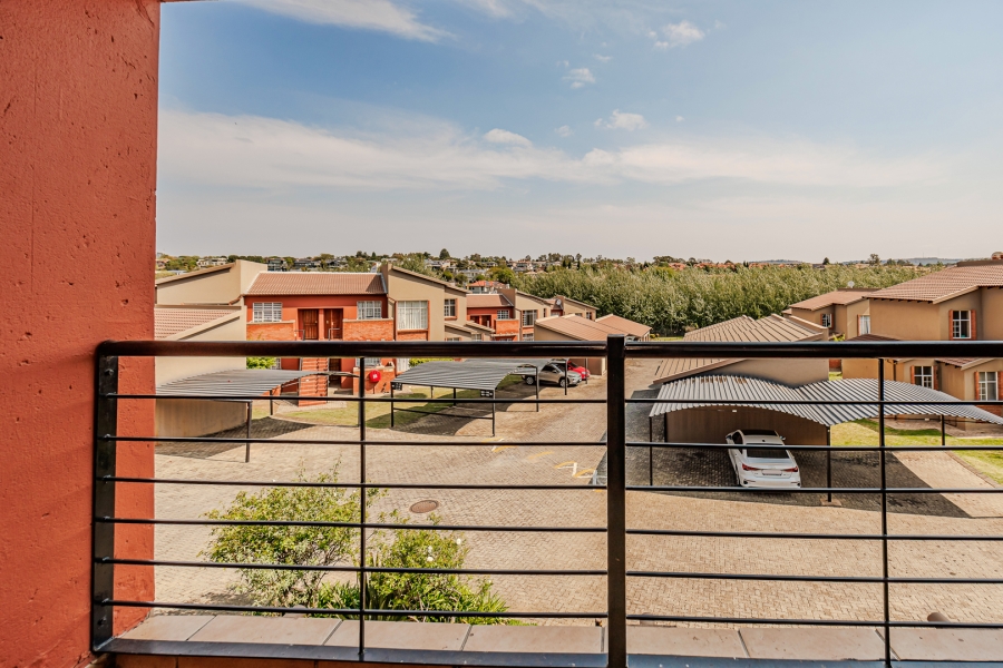 2 Bedroom Property for Sale in Laser Park Gauteng