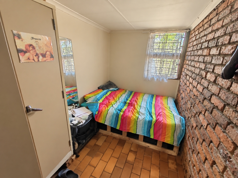 5 Bedroom Property for Sale in Pretoria Gardens Gauteng