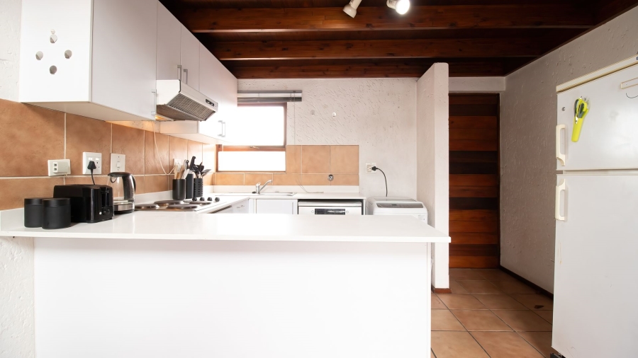 1 Bedroom Property for Sale in Sunninghill Gauteng