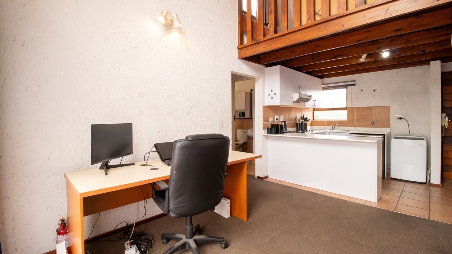 1 Bedroom Property for Sale in Sunninghill Gauteng