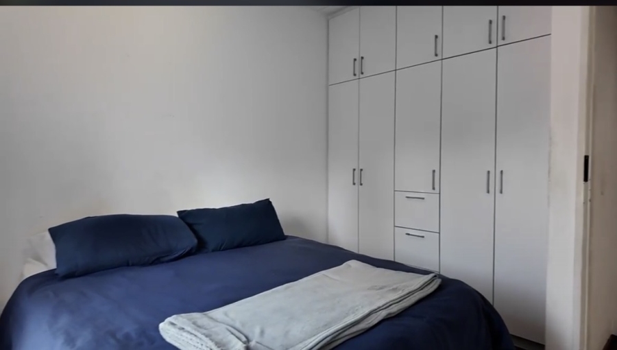 1 Bedroom Property for Sale in Sunninghill Gauteng